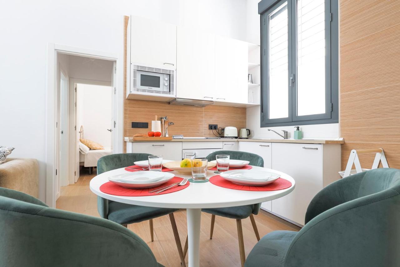 Oasis In The Heart Of Seville - 2 Bedroom Apt Buitenkant foto